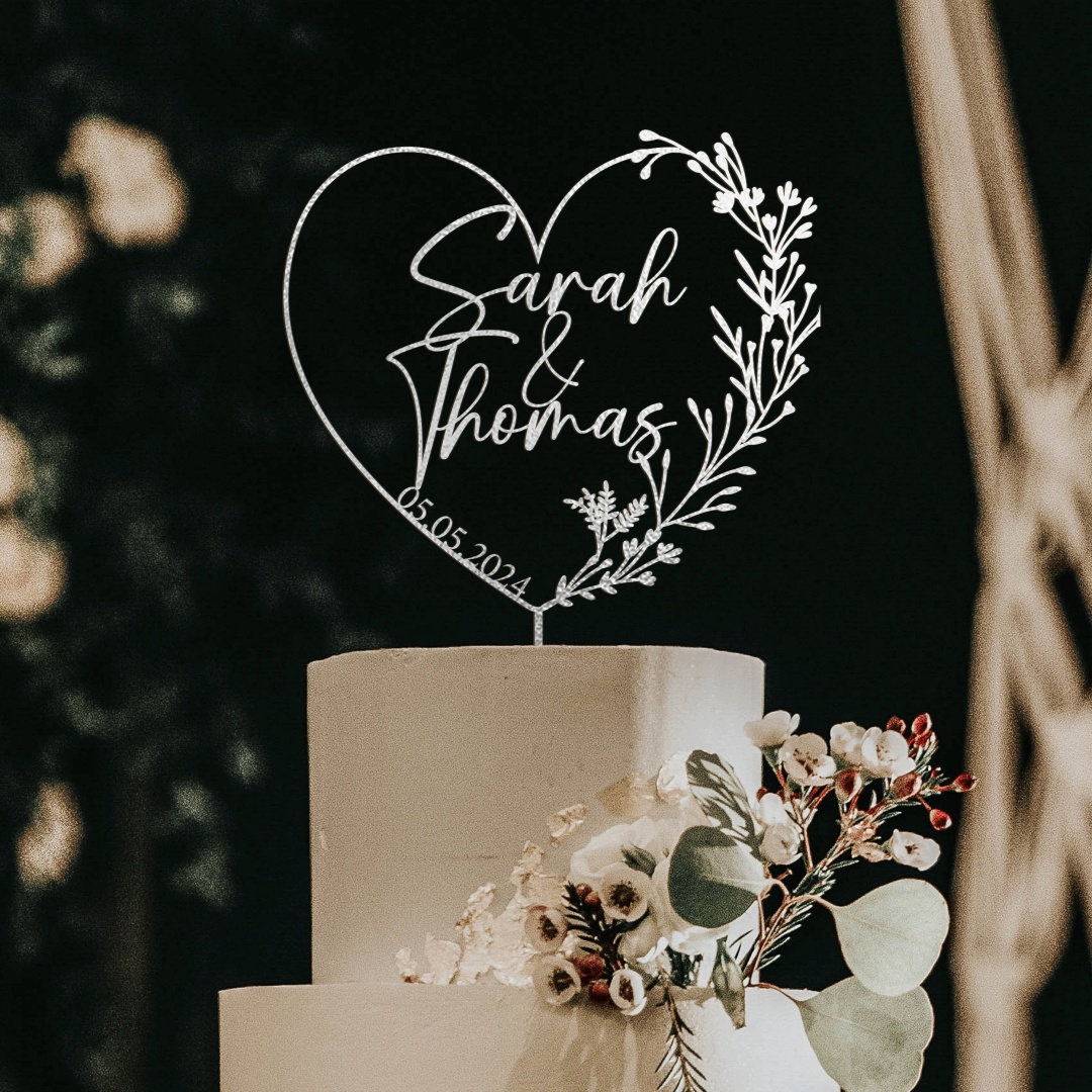 Gold Cake Topper with Heart, H - Industrial Laser Power avis et prix
